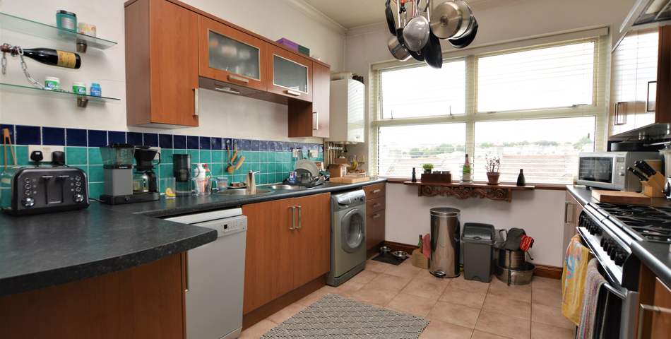**TWO BEDROOM MAISONETTE & ONE BEDROOM FLAT**