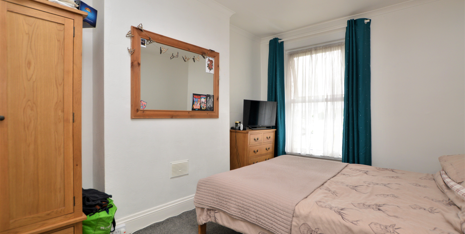 **TWO BEDROOM MAISONETTE & ONE BEDROOM FLAT**
