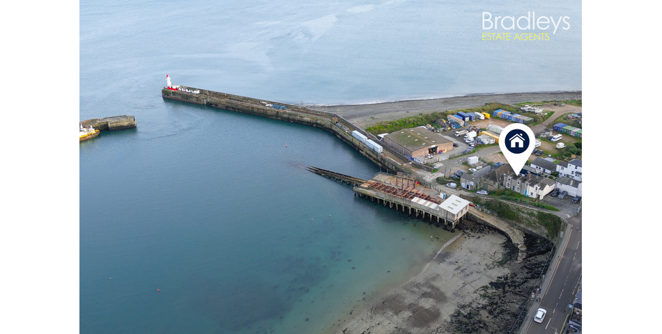 2 Harbour View, Green Rocks, Newlyn, TR18 5JZ