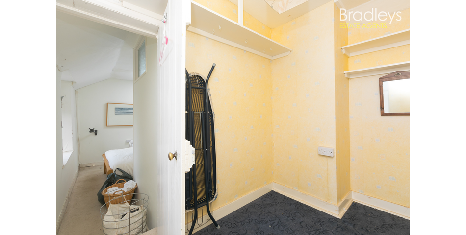 2 Harbour View, Green Rocks, Newlyn, TR18 5JZ