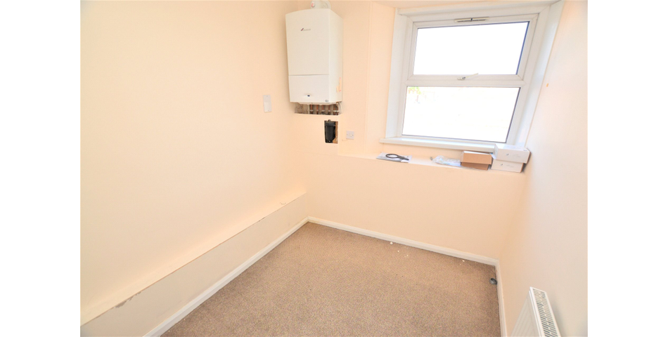 FOR SALE VIA BRADLEYS ONLINE AUCTION 10AM 26TH OCTOBER 2021. VIRTUAL TOUR AVAILABLE.