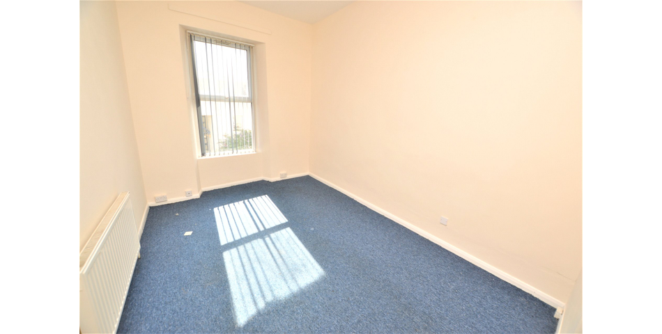 FOR SALE VIA BRADLEYS ONLINE AUCTION 10AM 26TH OCTOBER 2021. VIRTUAL TOUR AVAILABLE.