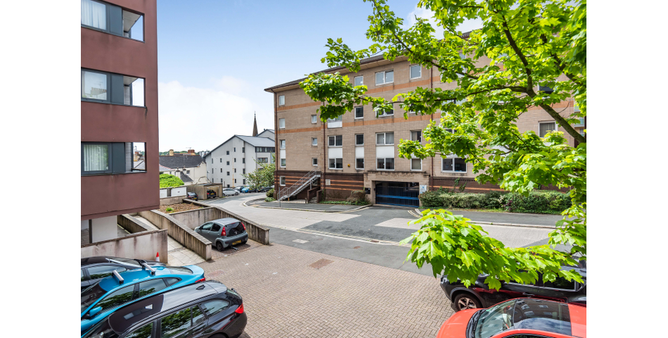 Studio Apartment - Excellent Investment Opportunity 