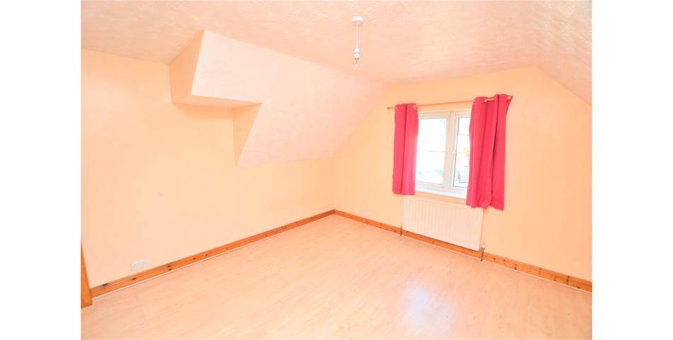 FOR SALE VIA BRADLEYS ONLINE AUCTION 12PM 14TH OCTOBER. VIRTUAL TOUR AVAILABLE!