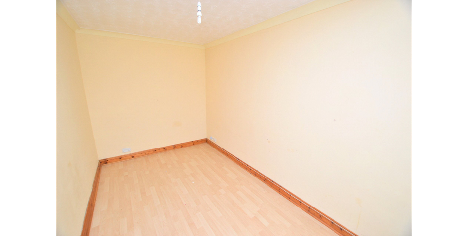 FOR SALE VIA BRADLEYS ONLINE AUCTION 12PM 14TH OCTOBER. VIRTUAL TOUR AVAILABLE!