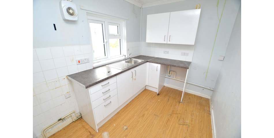 FOR SALE VIA BRADLEYS ONLINE AUCTION 3RD FEBRUARY 10AM 2025.