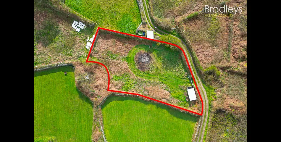 Land In Pendeen With Outbuilding 