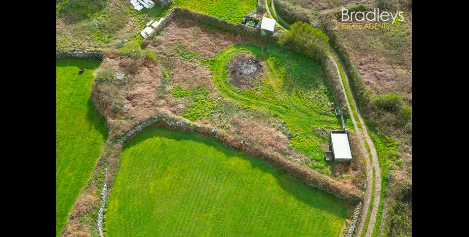 Land In Pendeen With Outbuilding 