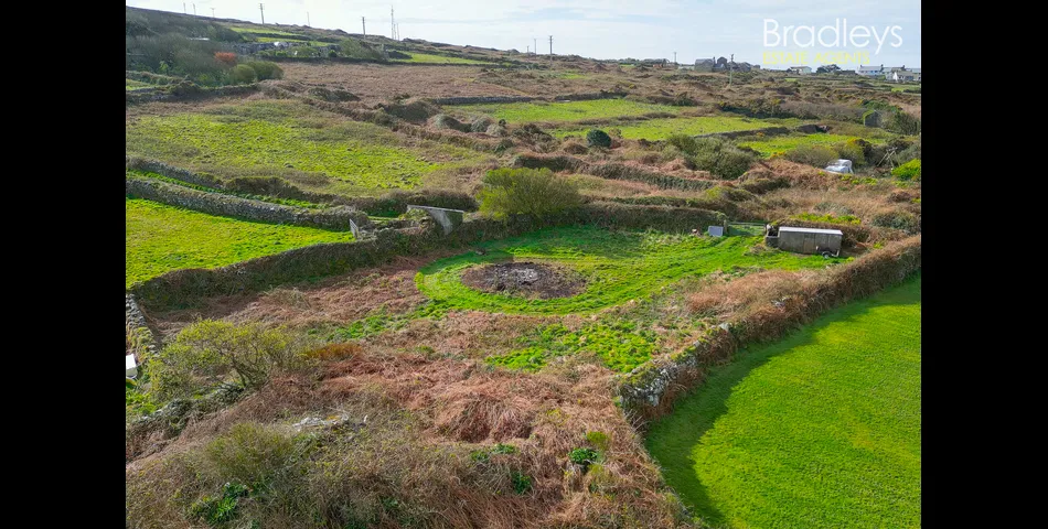 Land In Pendeen With Outbuilding 