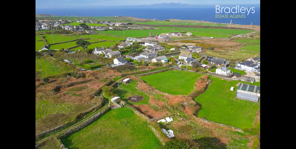 Land In Pendeen With Outbuilding 