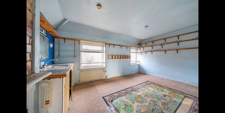 46 Manstone Avenue, Sidmouth, EX10 9TF
