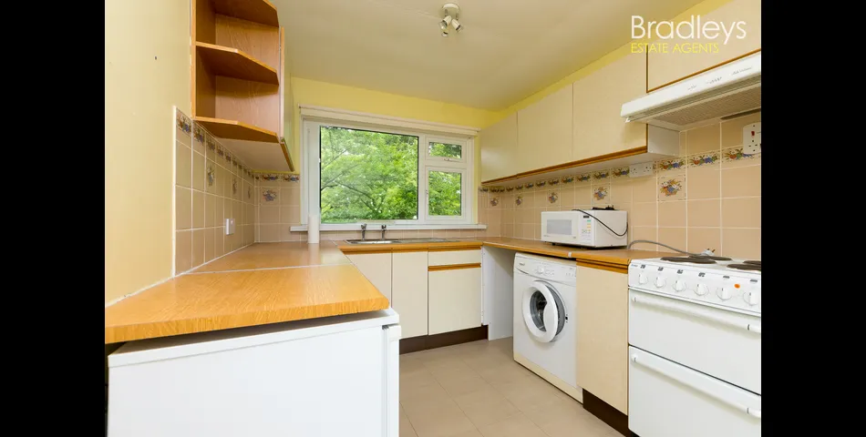 2 Bedroom Semi Detached. 
