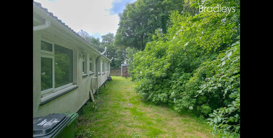 2 Bedroom Semi Detached. 
