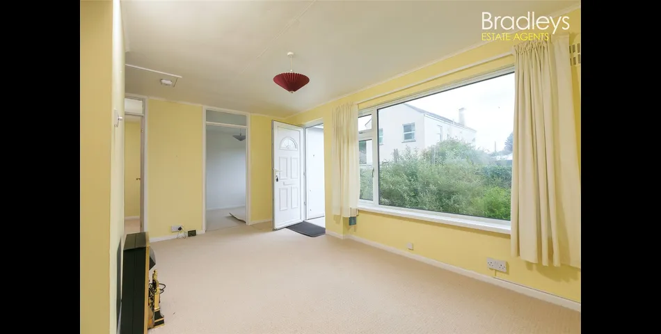 2 Bedroom Semi Detached. 