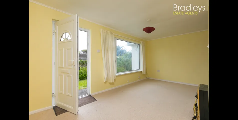 2 Bedroom Semi Detached. 