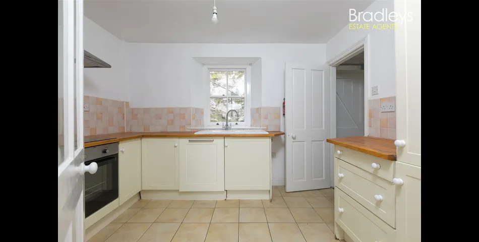 A Rare Coastal Gem in the Heart of Lamorna Covel
