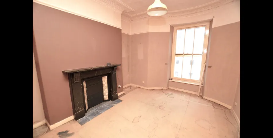 FOR SALE VIA BRADLEYS ONLINE AUCTION 11AM 28TH JANUARY 2025.