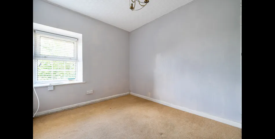 Two-Bedroom Apartment Above Commercial Unit in Mullion