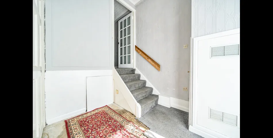 Two-Bedroom Apartment Above Commercial Unit in Mullion