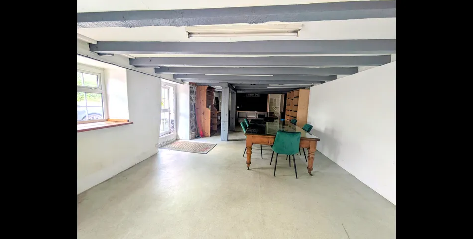 Two-Bedroom Apartment Above Commercial Unit in Mullion