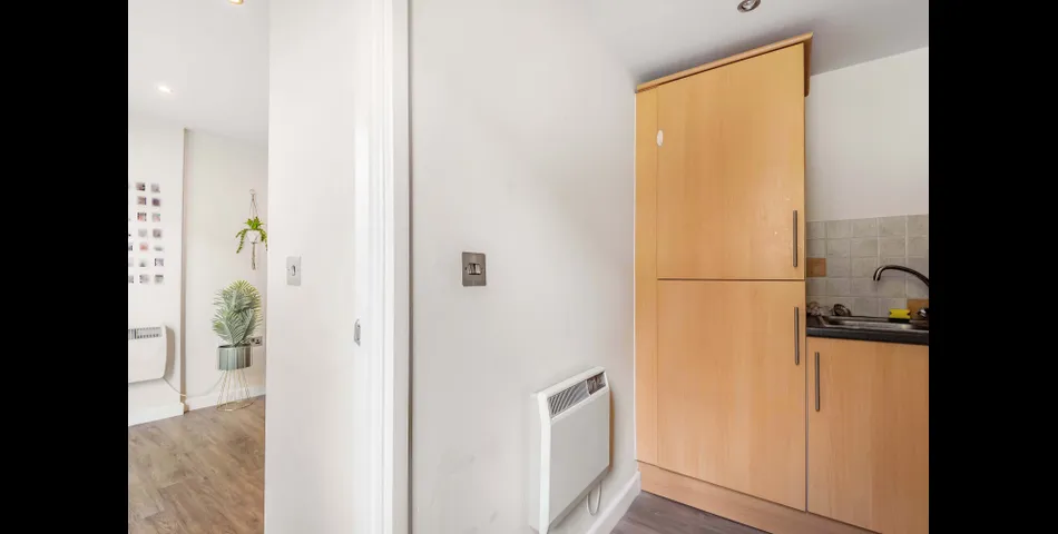 Studio Apartment - Excellent Investment Opportunity 