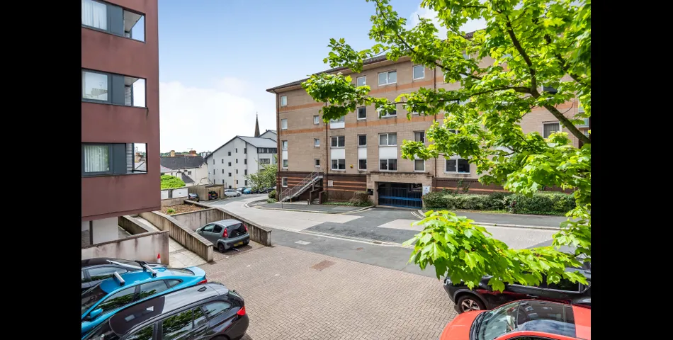 Studio Apartment - Excellent Investment Opportunity 