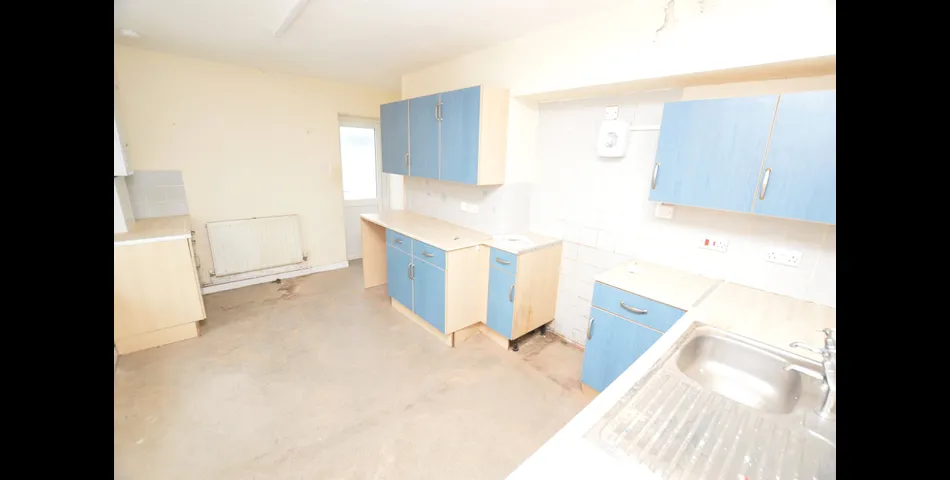 FOR SALE VIA BRADLEYS ONLINE AUCTION 12PM 26TH JUNE 2023. VIRTUAL TOUR AVAILABLE.