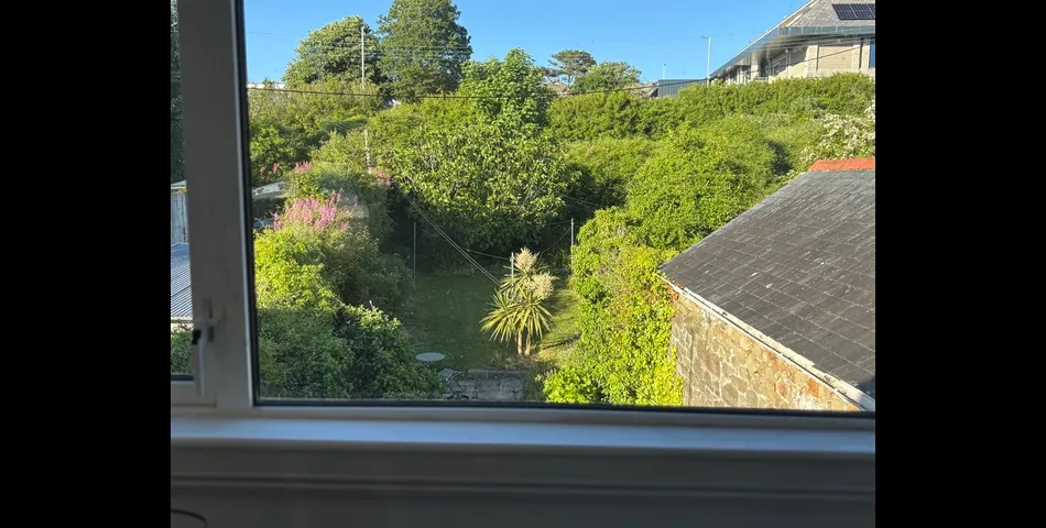 50 Meneage Street Helston. 3 Storey Period Property In Town Centre 