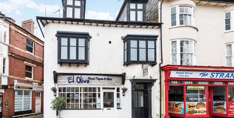 Freehold Property With Leased Restaurant and Three Tenanted Flats