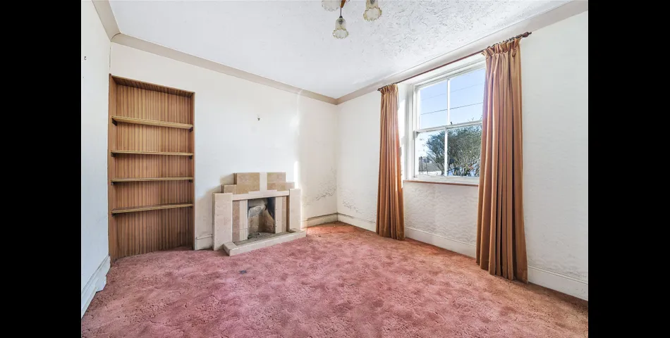 Exciting project situated in a desirable area!