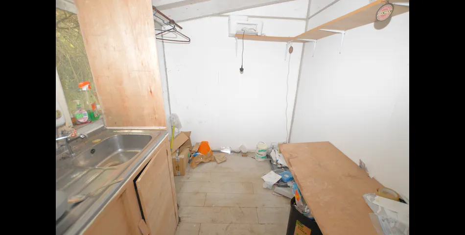 14 Harveys Towans, Hayle, Cornwall, TR27 5AS