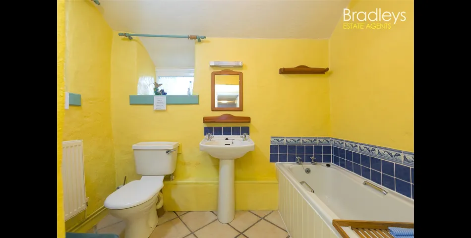 • 3 Bedrooms   •    • Grade II Listed   • Freehold   • Beautiful Location  •