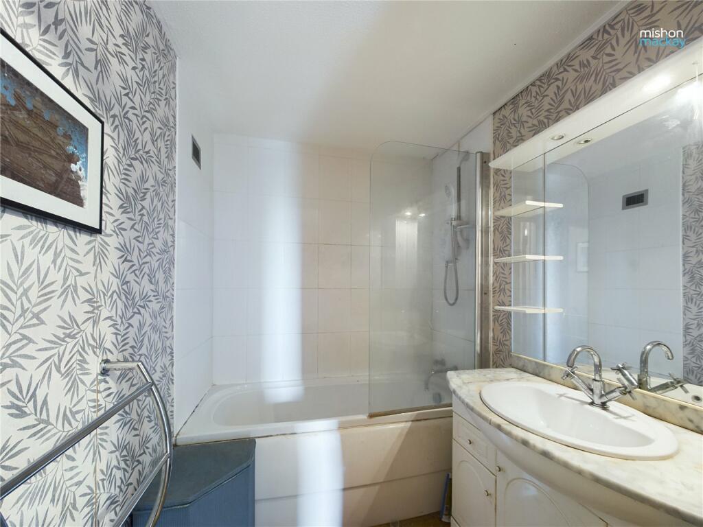 1 bed Apartment