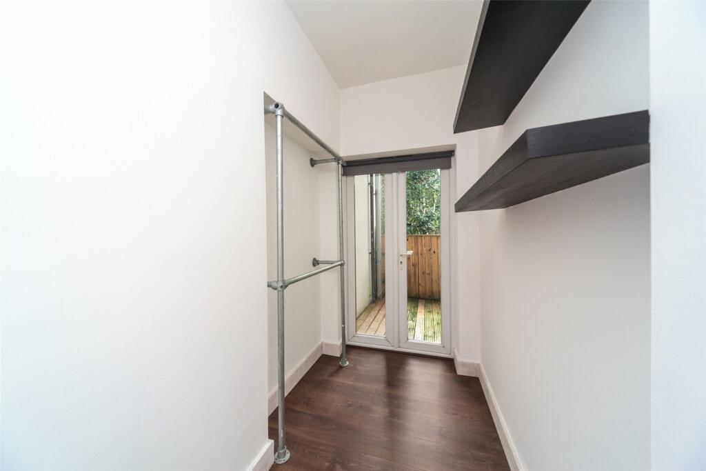 1 bed Apartment