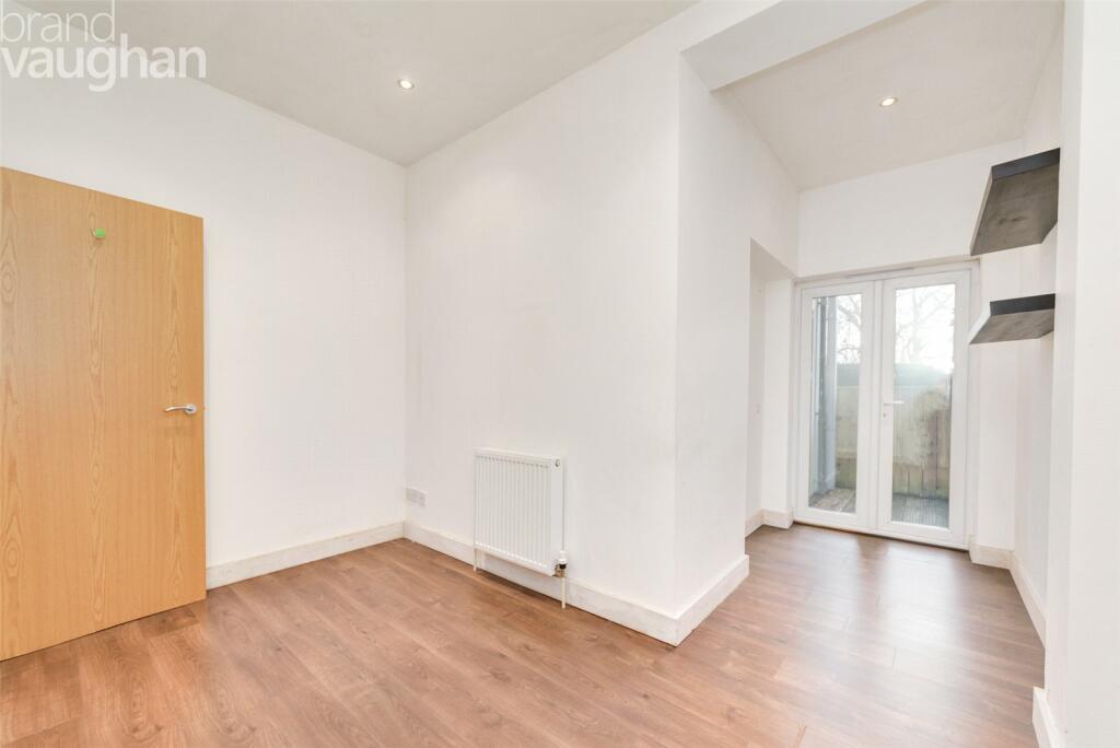 1 bed Apartment