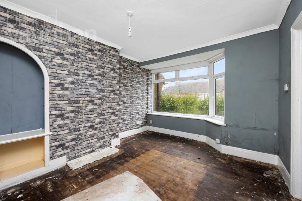 3 bed Terraced