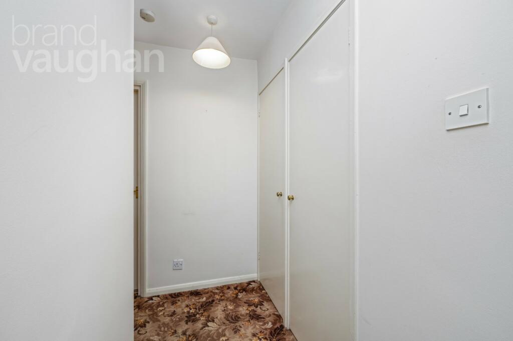 2 bed Ground Flat