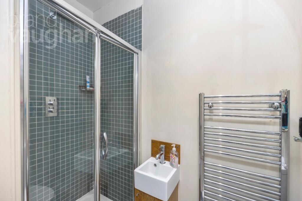 2 bed Apartment