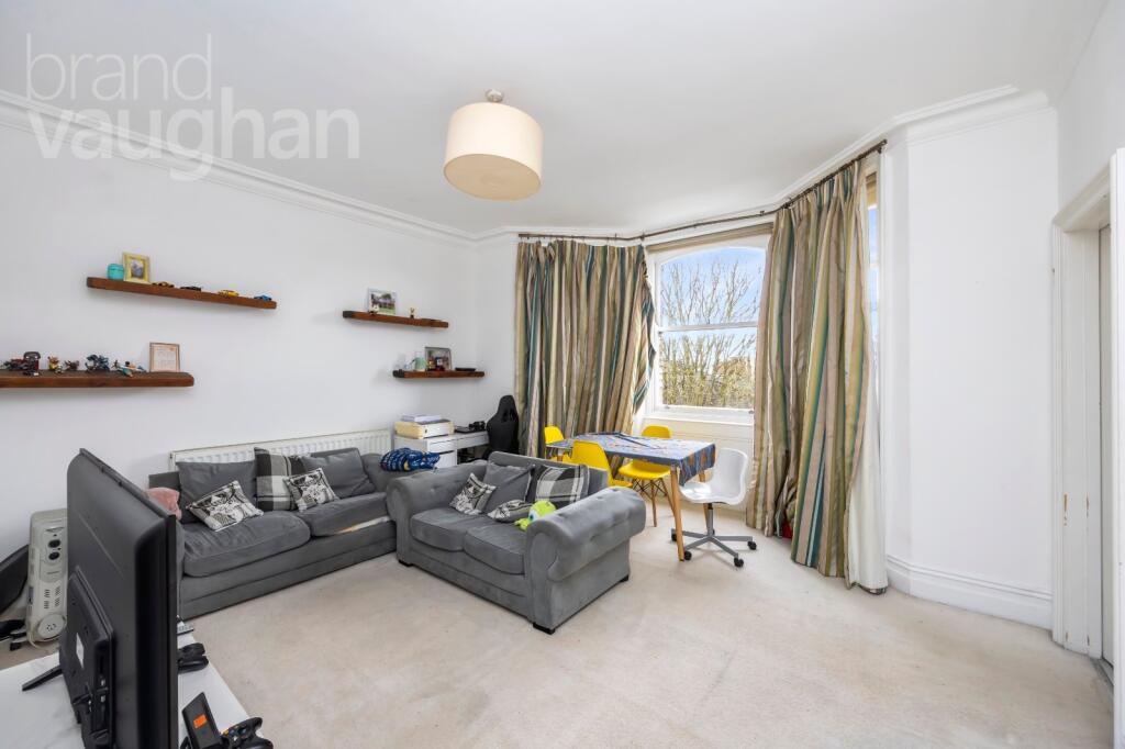 2 bed Apartment