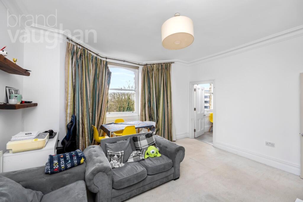 2 bed Apartment