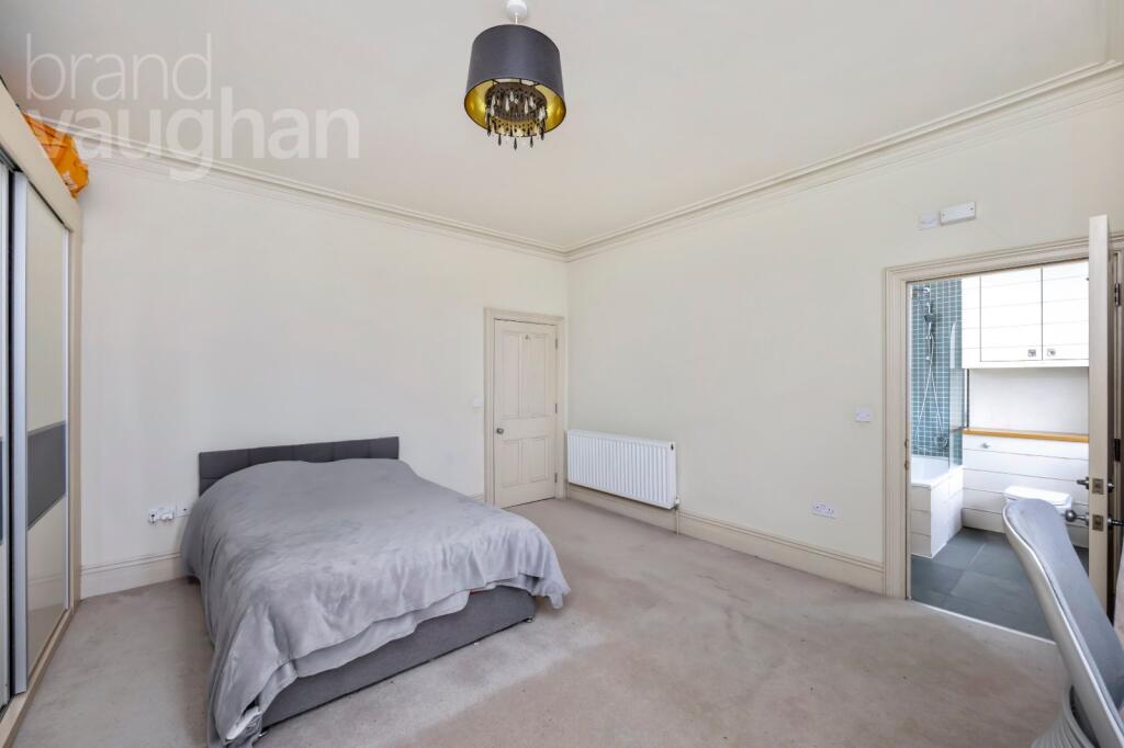 2 bed Apartment