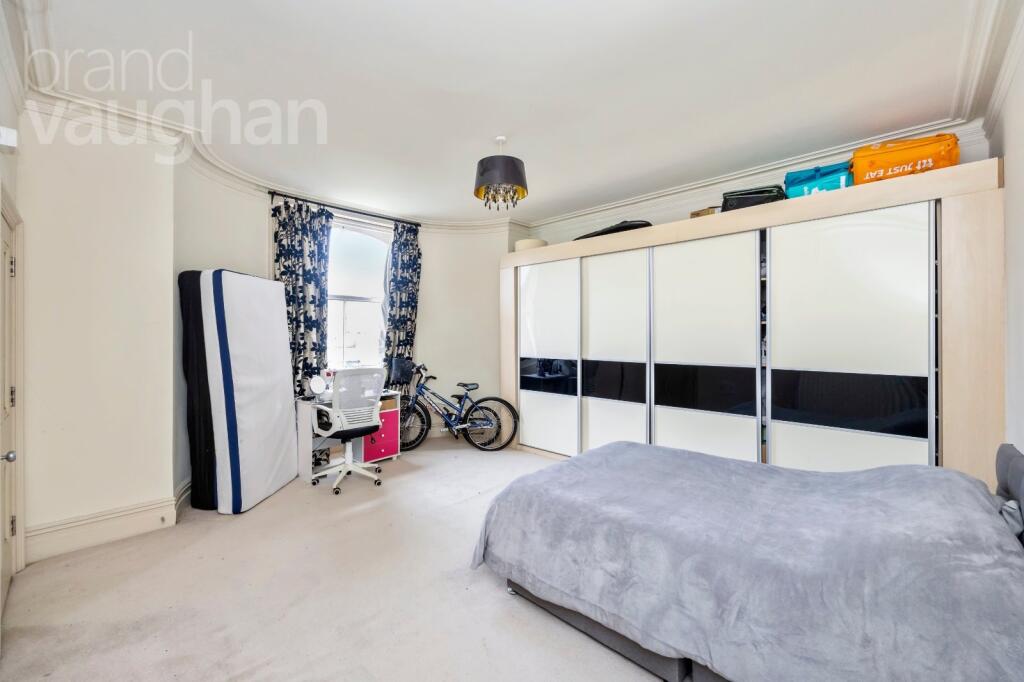 2 bed Apartment