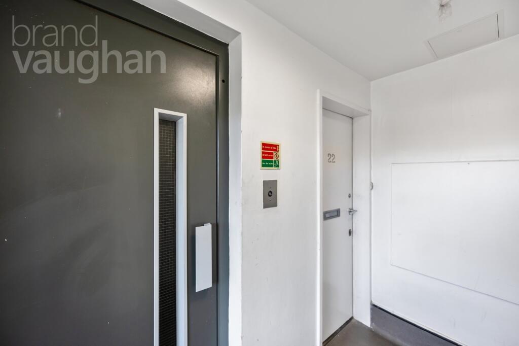 2 bed Apartment
