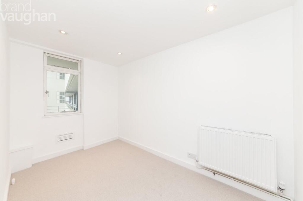 2 bed Apartment