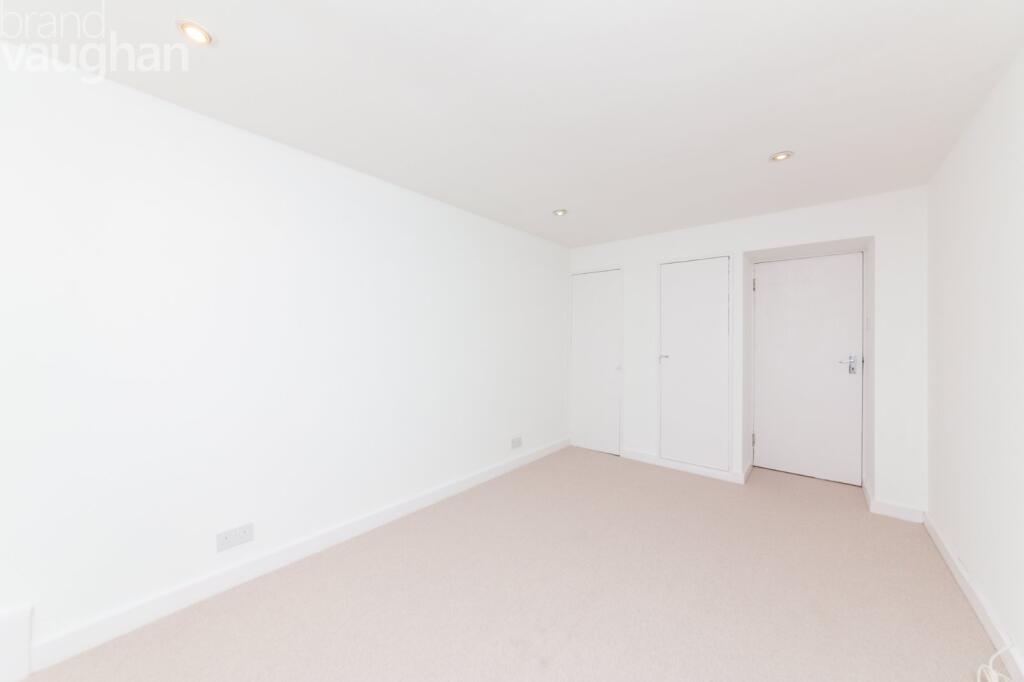 2 bed Apartment
