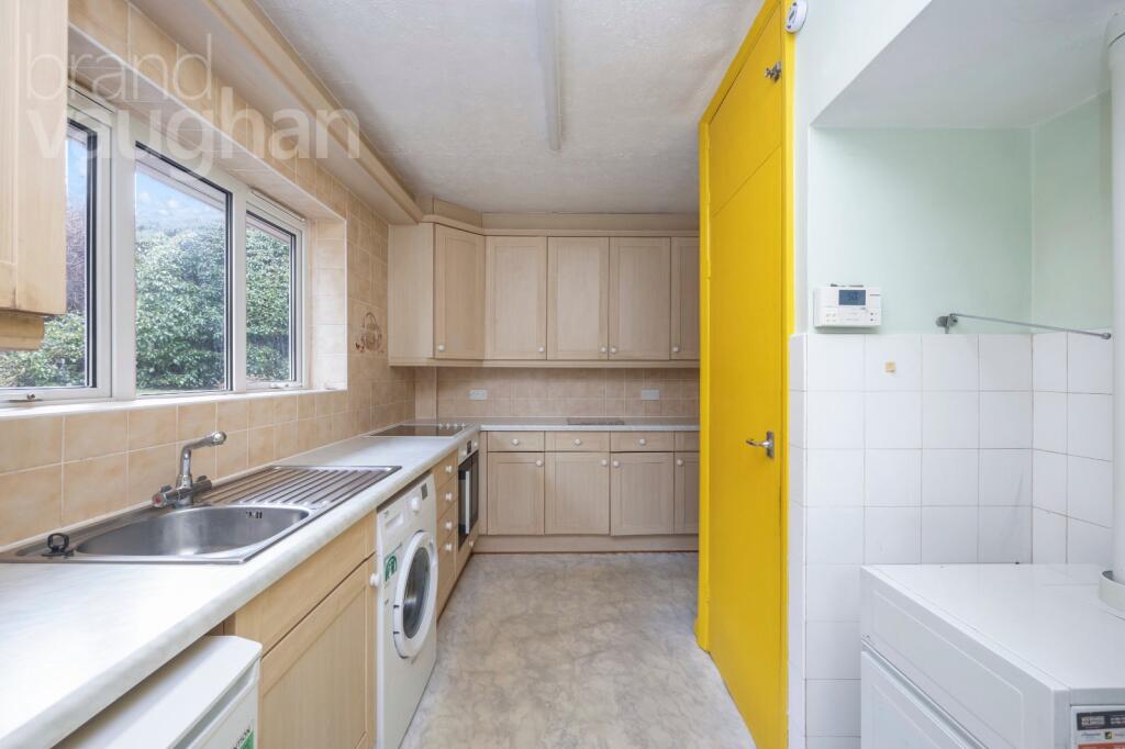 2 bed Detached Bungalow