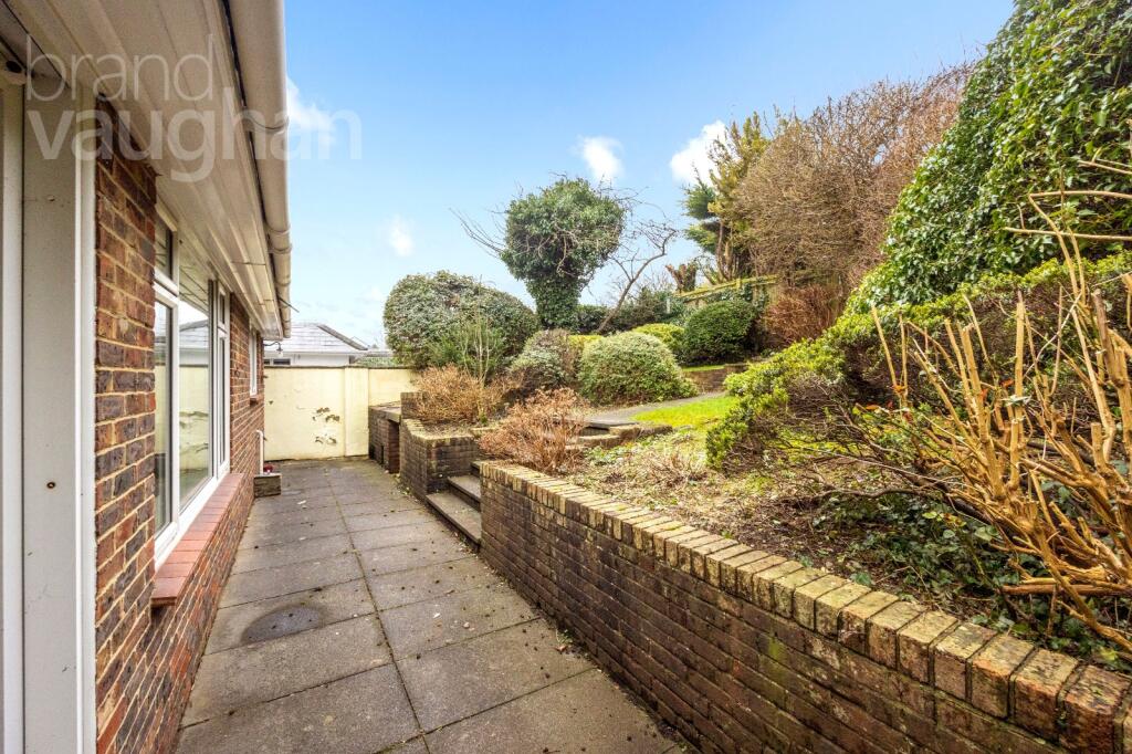 2 bed Detached Bungalow