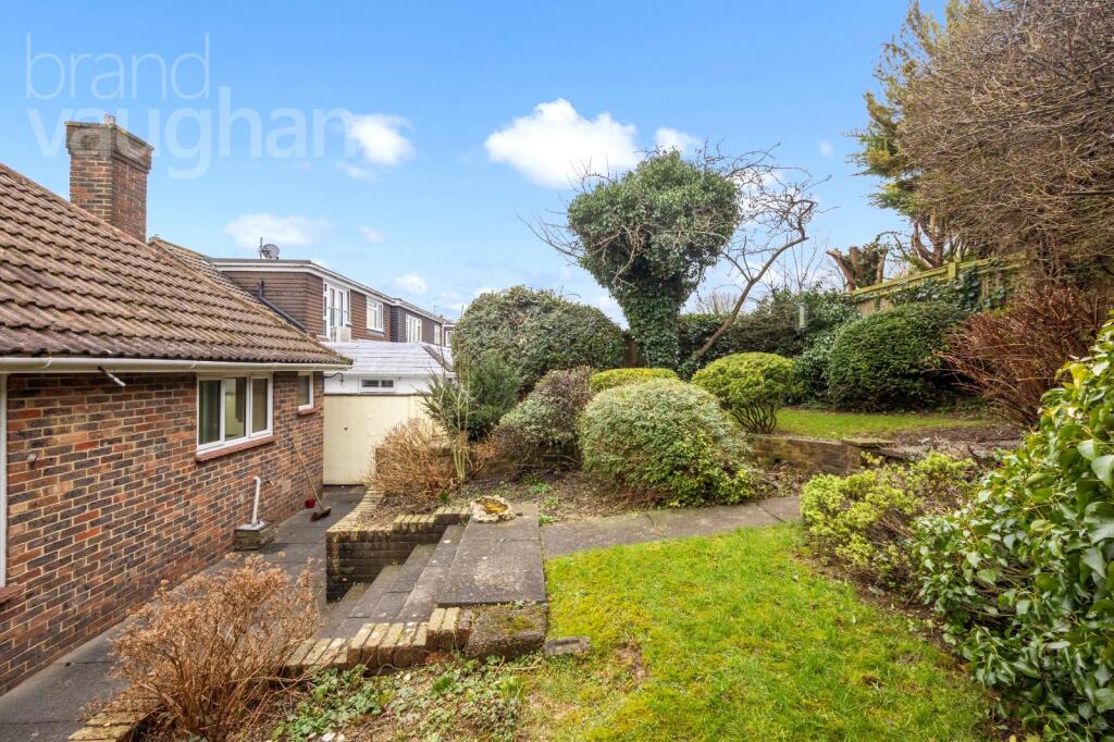 2 bed Detached Bungalow