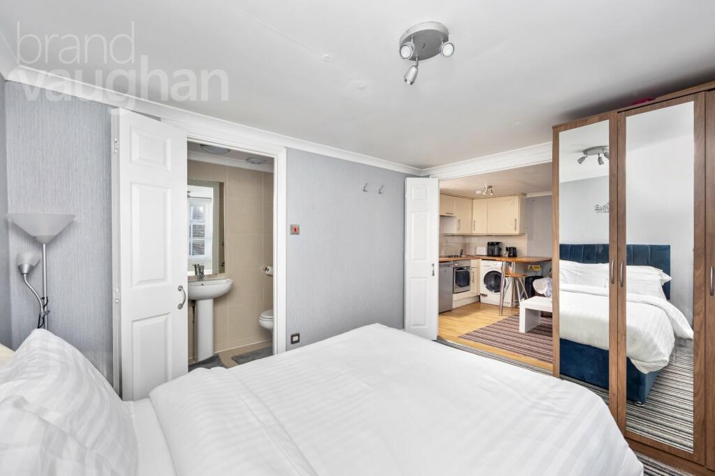 1 bed Apartment