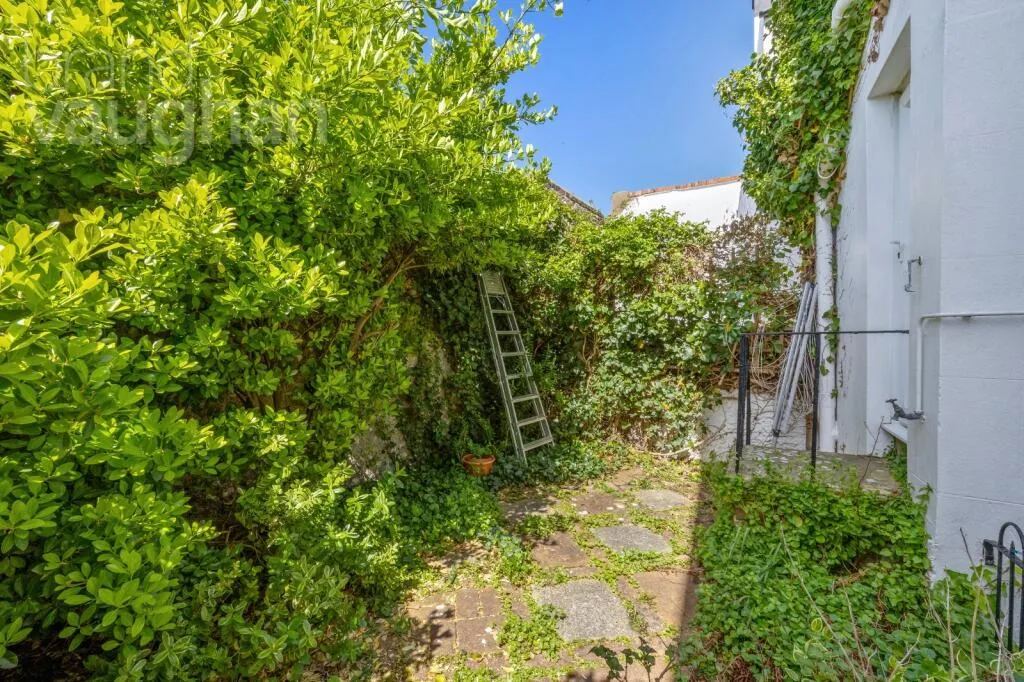 2 bed Apartment